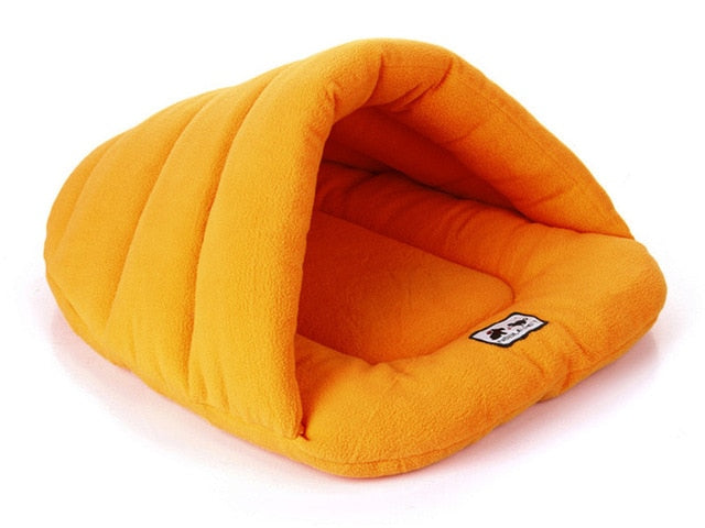 Cozy Slipper-Style Winter Pet Bed