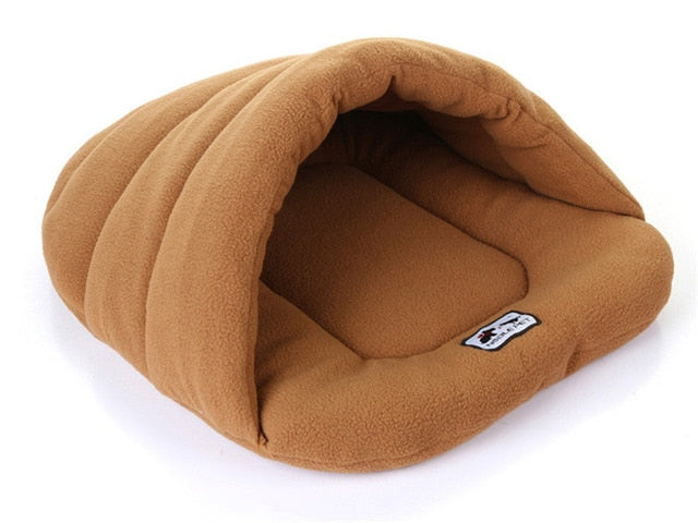 Cozy Slipper-Style Winter Pet Bed